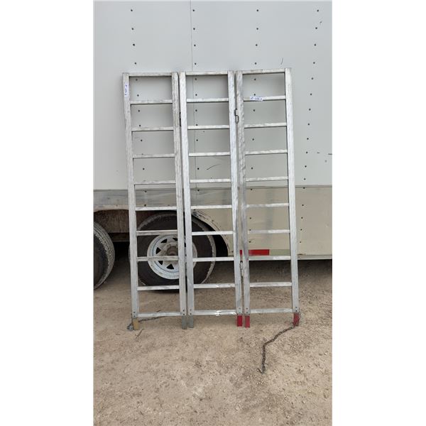 Aluminum Folding Trailer Loading Ramps, 3-Piece Set