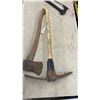 Image 4 : Axe, Saw Combo and Pickaxe