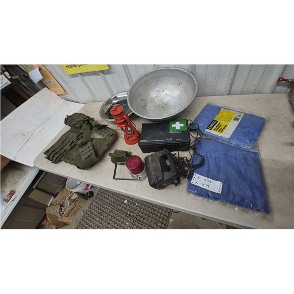 Tactical Vest, Red Lantern, First Aid Kit, Red Emergency Light, Shovel, 2 Metal Bowls