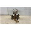 Image 6 : Art Deco Cast Metal Figural Table Lamp with Musicians and Fluted Glass Shade, Early 20th Century