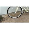 Image 5 : CCM Excelsior Women's Step-Through Cruiser Bicycle with Wicker Basket and Rear Rack