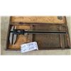 Image 2 : Digital Caliper in Wooden Case, with 12” Bar and Jaws