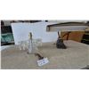 Image 1 : Clear Glass Table Lamp with Prisms and Vintage Fluorescent Desk Lamp