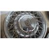 Image 3 : 1975-1984 Cadillac DeVille Fleetwood 15” Wire Hubcap Wheel Covers (4Pcs)