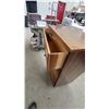 Image 6 : Mid-Century Modern Dresser with 4 Drawers and Brass Pulls, 41”×26”×16”