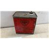 Image 5 : Vintage Pennzoil and De Laval Oil Cans