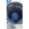 Image 4 : Uline H-1854BL Black Round Brute 20 Gal. Containers 3, 26L Rubbermaid Containers 2, and Dollies 4