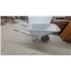 Image 1 : Wheelbarrow needs air