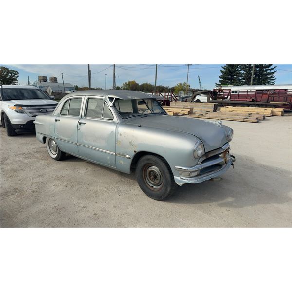 1950 Ford Custom Shoebox Sedan – Original 239 Flathead V8, Sun Visor, Factory Radio