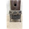 Image 2 : Antique General Steel Wares Hot Blast kerosene Heater