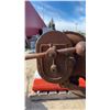 Image 3 : Forge with Seized Blower, 90lb Anvil with Broken Horn and 4 Blacksmith Tongs