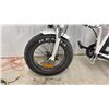 Image 3 : DJ Bikes White Folding Fat Tire Electric Bike, 7-Speed Shimano, with Charger