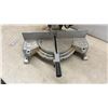 Image 4 : Delta Sidekick 36-090C 10” Motorized Miter Box Saw, 115 Volts, 12 Amps