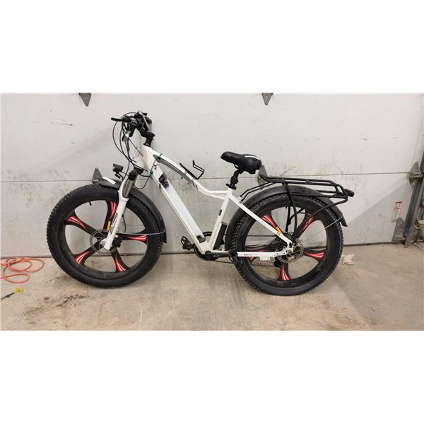 EMMO Caliermo Fat Tire Electric Bike, Mag Wheels, 7-Speed, Disc Brakes, Rear Rack and More. No