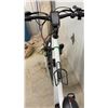Image 7 : EMMO Caliermo Fat Tire Electric Bike, Mag Wheels, 7-Speed, Disc Brakes, Rear Rack and More. No
