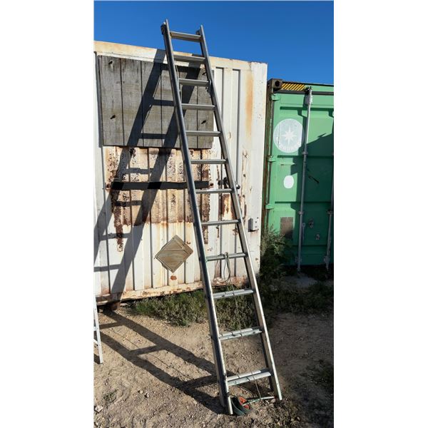 20ft Aluminum Extension Ladder with Rope and Pulley System
