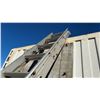 Image 4 : 20ft Aluminum Extension Ladder with Rope and Pulley System