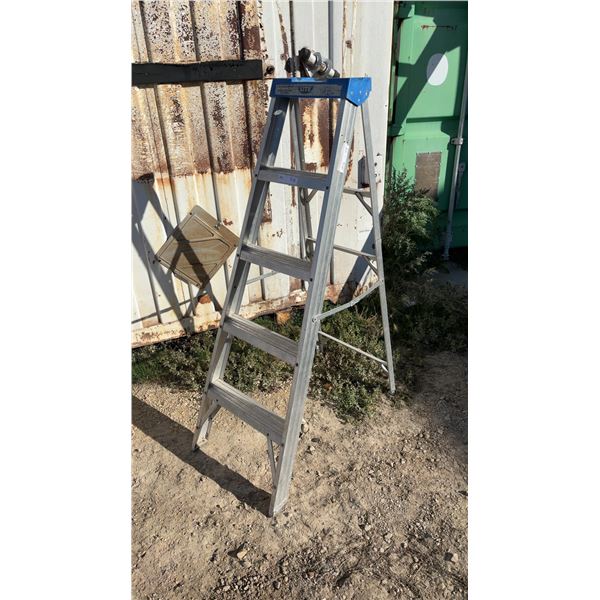 4-1/2ft Lite Aluminum A-Frame Ladder