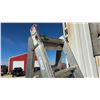 Image 5 : Aluminum Extension A-Frame Ladder