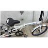 Image 3 : Everyday Camino Folding Bicycle, White Alloy Frame, 20” Blue Rim Wheels, 7-Speed microSHIFT