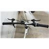 Image 6 : Everyday Camino Folding Bicycle, White Alloy Frame, 20” Blue Rim Wheels, 7-Speed microSHIFT