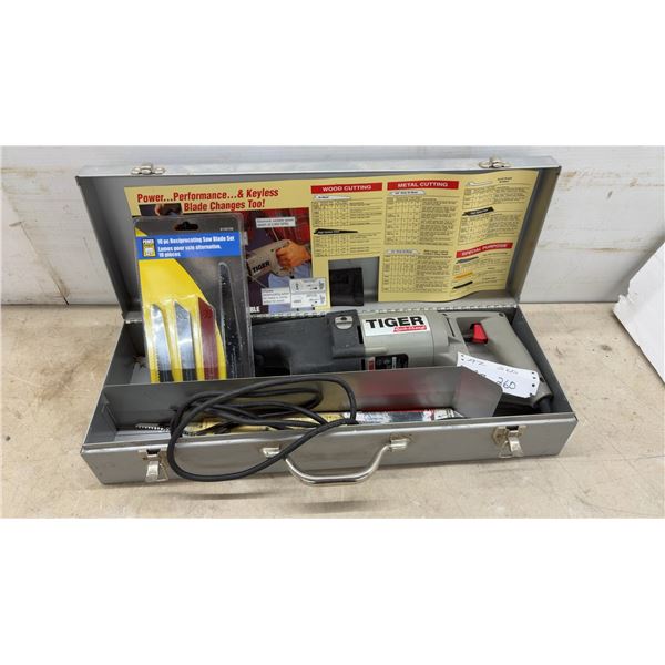 Porter-Cable Tiger Saw Model 737 Type 1 Variable Speed Reciprocating Saw With Case and Blades