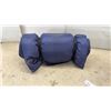 Image 5 : CleverMade Collapsible Cooler Tote Max and Inflatable Sleeping Pad