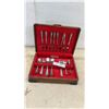 Image 1 : Adoration Pattern Flatware in Wooden Case