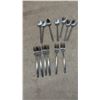 Image 7 : Adoration Pattern Flatware in Wooden Case