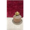 Image 10 : Aladdin railroad caboose oil lamps x2, street lantern, and Metal kerosene lamps x2