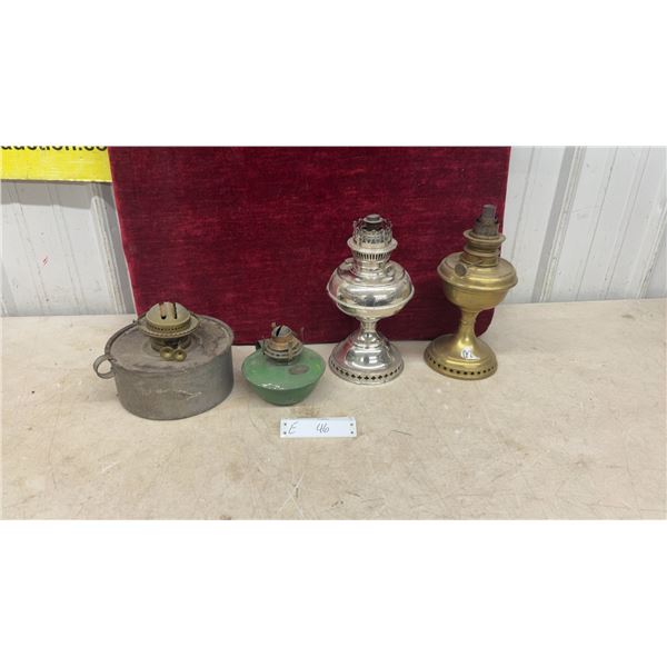 Antique Oil Lamps and Kerosene Lamps