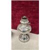 Image 3 : Antique Oil Lamps and Kerosene Lamps