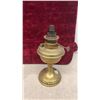 Image 6 : Antique Oil Lamps and Kerosene Lamps