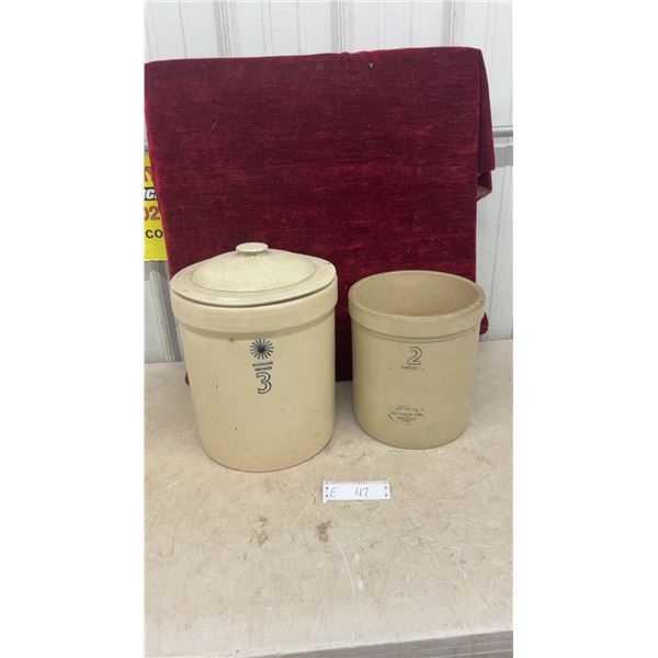 3 Gallon Crock With Lid and 2 Gallon