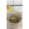 Image 8 : 12 Gallon Stoneware Crock