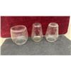 Image 4 : Lot of 11 Vintage Clear Glass Lantern Globes