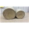 Image 17 : 4 Gallon Medalta Crock with Lid and 2 Gallon Medalta Crock