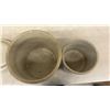 Image 20 : 4 Gallon Medalta Crock with Lid and 2 Gallon Medalta Crock