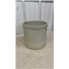Image 3 : 4 Gallon Medalta Crock with Lid and 2 Gallon Medalta Crock