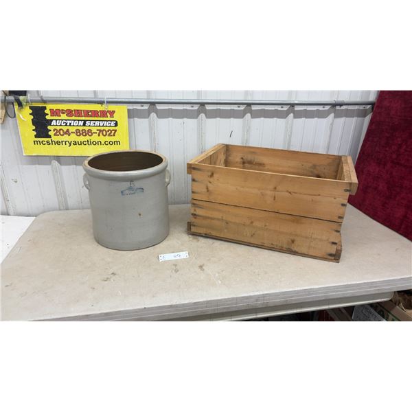 5 Gallon Stoneware Crock and Wooden Crate