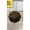 Image 7 : 5 Gallon Stoneware Crock and Wooden Crate