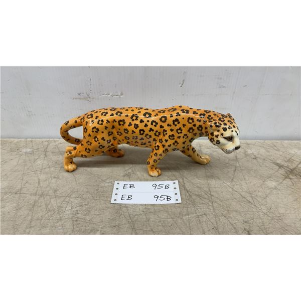 Beswick England Porcelain Leopard Figurine