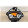 Image 3 : New Instant Pot Duo Gourmet Pressure Cooker, Inner Pot, and Accessories