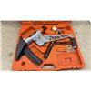 Image 2 : Paslode FCS200 2-in-1 Flooring Stapler/Nailer Kit with Mallet and Accessories in Case. Latches