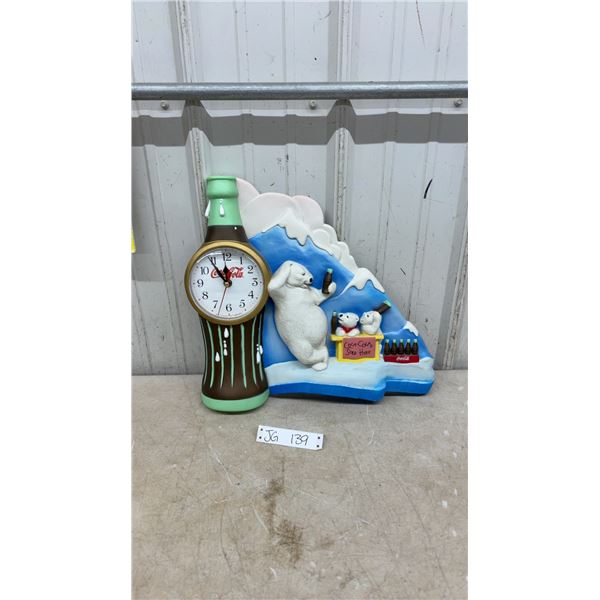 1997 Coca-Cola Advertising Battery Operated Clock, Works well