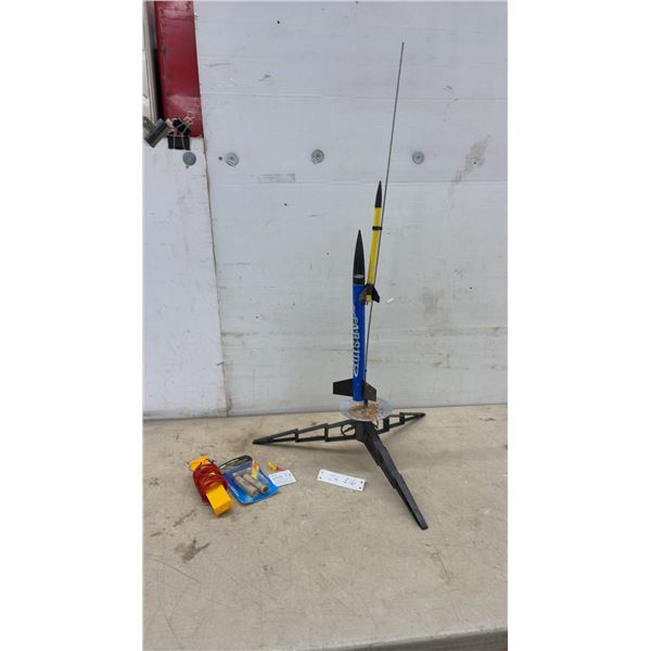Estes Farside Model Rocket, Yellow Model Rocket, Launch Pad, Igniters