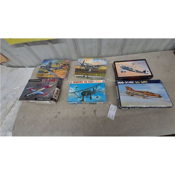 Lot of 6 Model Airplane Kits:1/48 scale F-94B, Arado Ar 196A, Henschel Hs 123A-1, Kawanishi N1K1