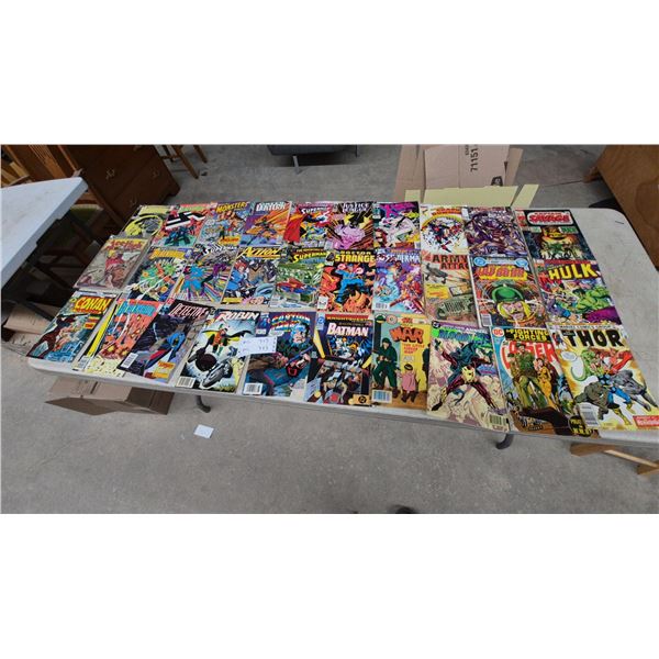 Large Collection of 30 Marvel and DC Comics Including Superman, Batman, Hulk, Thor, Conan