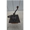 Image 3 : Antique Cast Iron and Wood Coffee Grinder with Drawer and Handle