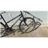 Image 8 : Variable-Speed Bicycle